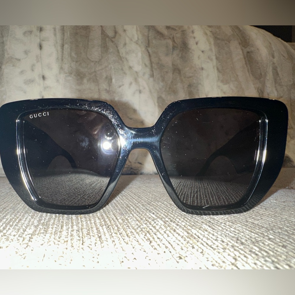 Gucci Logo Rectangle Sunglasses - image 3